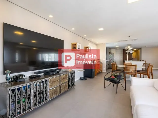 Apartamento com 210m² 4 quartos e 4 banheiros, à venda, no bairro Vila Andrade em São Paulo