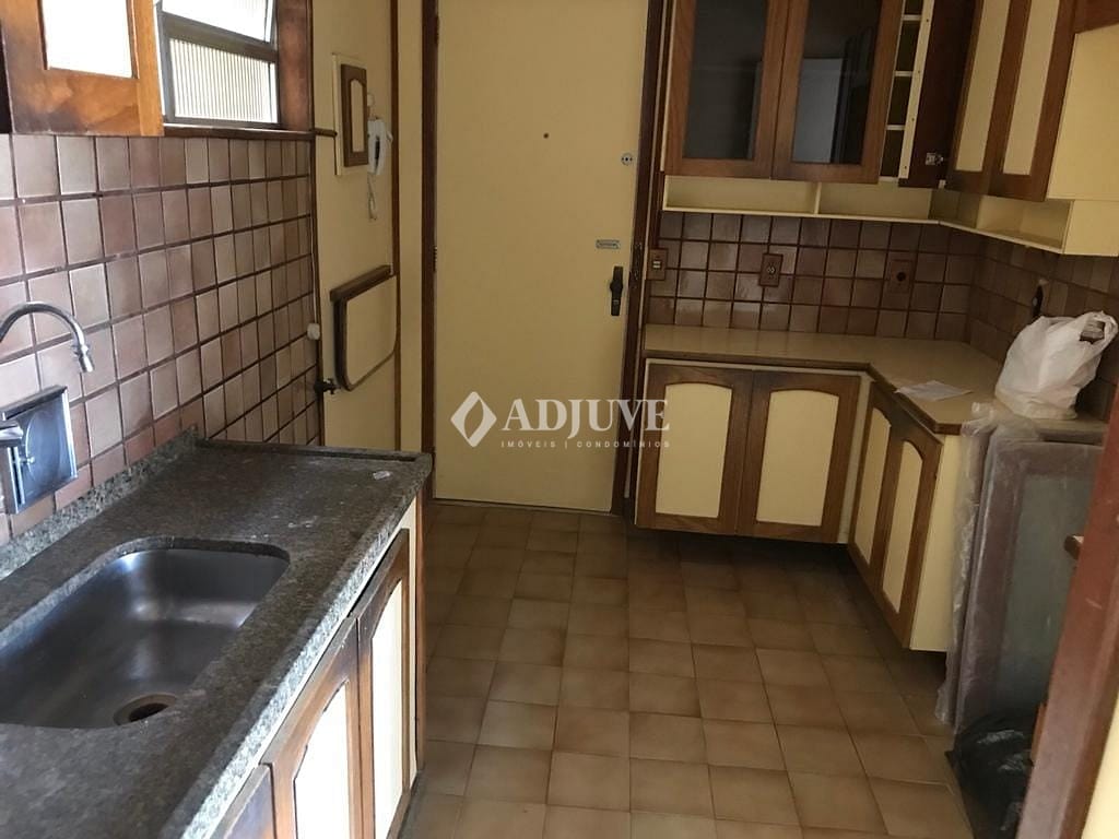 Apartamento à venda com 3 quartos, 98m² - Foto 15
