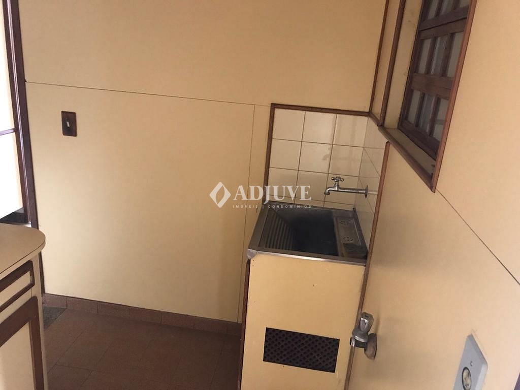 Apartamento à venda com 3 quartos, 98m² - Foto 18