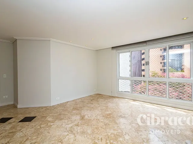 Apartamento 3 quartos e 3 banheiros, para alugar, no bairro Água Verde em Curitiba