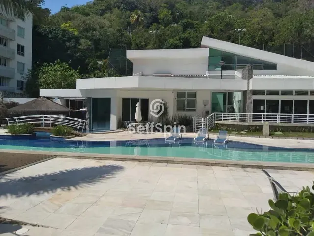 Apartamento 3 quartos e 4 banheiros, para alugar, no bairro São Francisco em Niterói