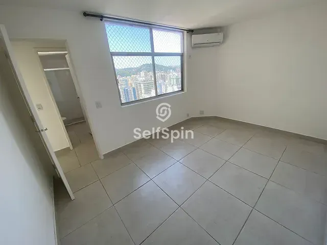 Apartamento 1 quarto e 2 banheiros, para alugar, no bairro Icaraí em Niterói