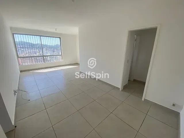 Apartamento 1 quarto e 2 banheiros, para alugar, no bairro Icaraí em Niterói