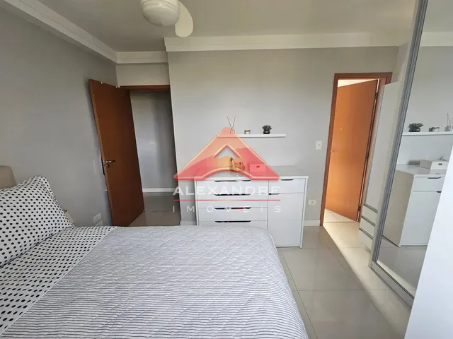 Apartamento com 10m² 3 quartos e 1 banheiro, à venda, no bairro Bosque dos Eucaliptos em São José Dos Campos