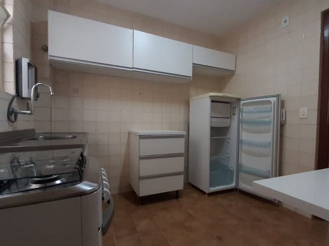 Foto do Apartamento - Apartamento à venda  ,  Edificio Pontevedra, proximo à Av. JK e Paranagua,  mobiliado , com  69mts de área útil , 2 dormitorios -  Londrina, PR | Guepardo Imob