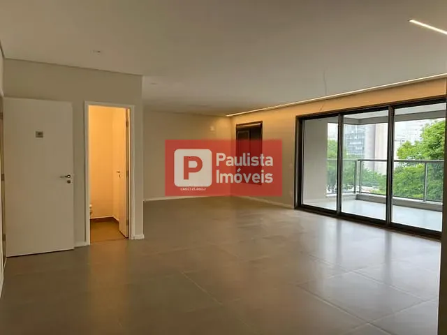 Apartamento 3 quartos e 5 banheiros, à venda, no bairro Campo Belo em São Paulo