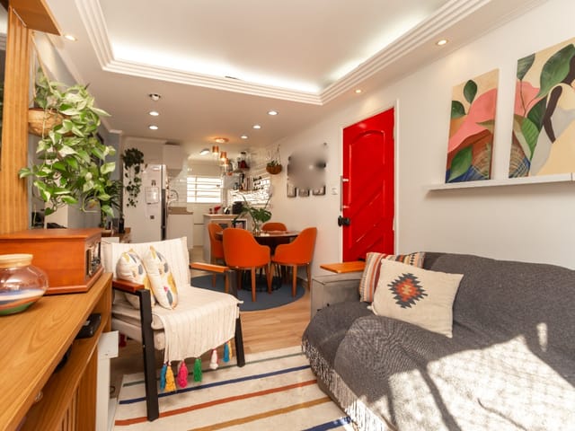 Foto do Apartamento - Apto Reformado com Closet no Bosque da Saúde, 70m², 2 Quartos, 1 Vaga e Lazer – Próx. ao Metrô! | Paulista Imóveis