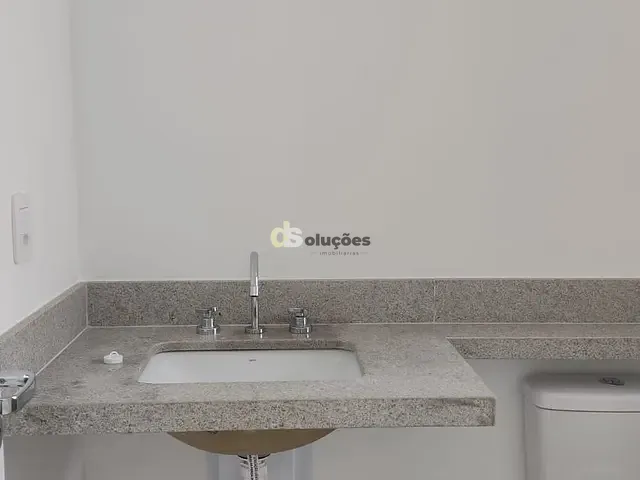 Apartamento 3 quartos e 4 banheiros, à venda, no bairro Vila Firmiano Pinto em São Paulo