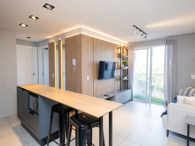 Apartamento 2 quartos e 1 banheiro, para alugar, no bairro Três Vendas em Pelotas