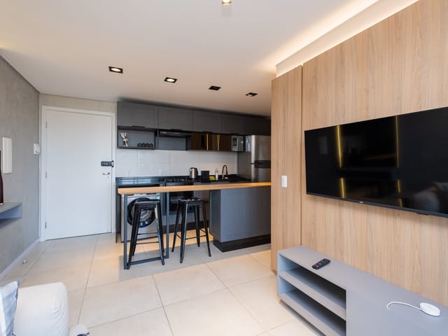 Apartamento 2 quartos e 1 banheiro, para alugar, no bairro Três Vendas em Pelotas