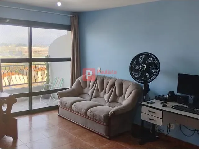 Apartamento com 70m² 3 quartos e 1 banheiro, à venda, no bairro Interlagos em São Paulo