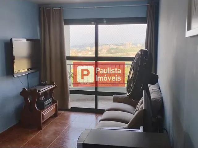 Apartamento com 70m² 3 quartos e 1 banheiro, à venda, no bairro Interlagos em São Paulo