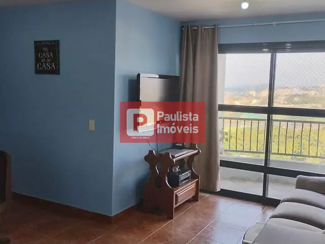 Apartamento com 70m² 3 quartos e 1 banheiro, à venda, no bairro Interlagos em São Paulo