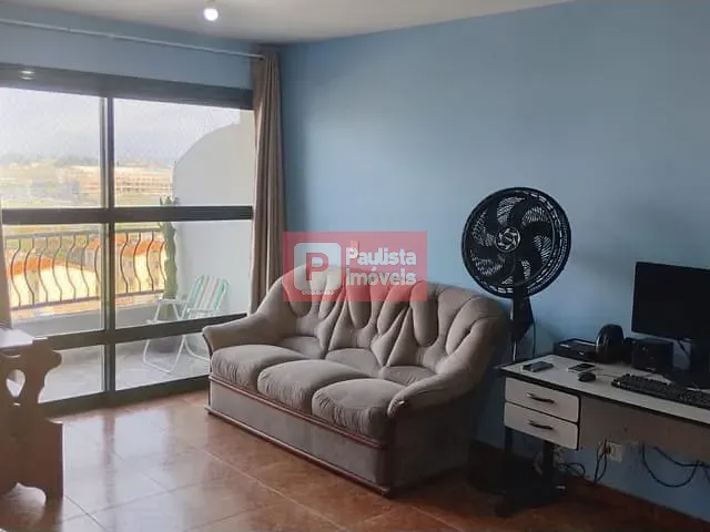 Apartamento com 70m² 3 quartos e 1 banheiro, à venda, no bairro Interlagos em São Paulo