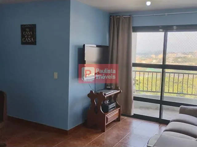 Apartamento com 70m² 3 quartos e 1 banheiro, à venda, no bairro Interlagos em São Paulo