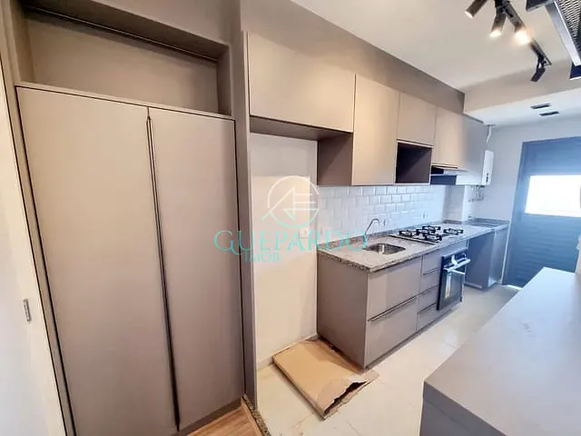 Apartamento com 105m² 3 quartos e 2 banheiros, à venda, no bairro Vila Santa Terezinha em Londrina