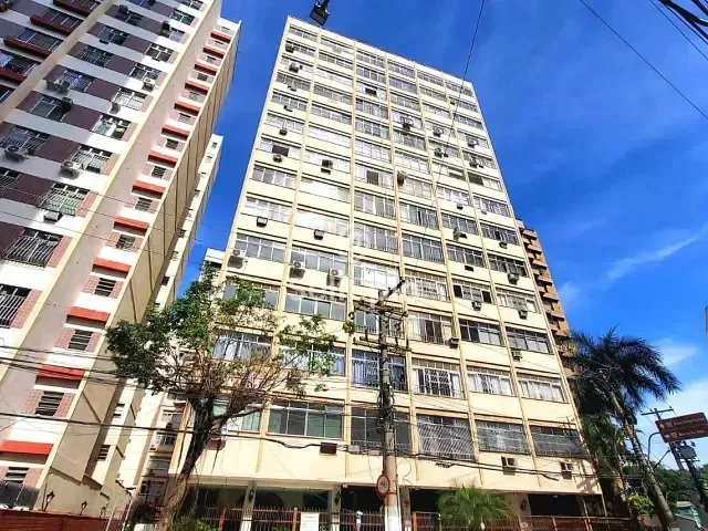 Apartamento 2 quartos e 2 banheiros, para alugar, no bairro Ingá em Niterói
