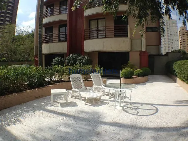 Apartamento com 54m² 1 quarto e 2 banheiros, para alugar, no bairro Cambuí em Campinas