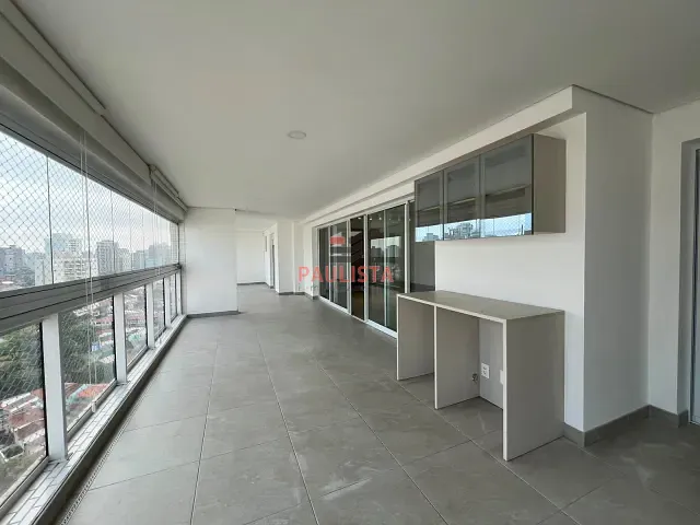 Apartamento 4 quartos e 6 banheiros, para alugar, no bairro Vila Mariana em São Paulo