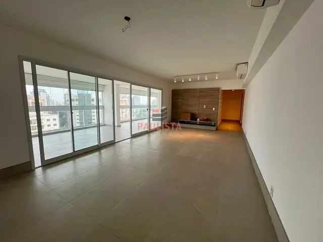Apartamento 4 quartos e 6 banheiros, para alugar, no bairro Vila Mariana em São Paulo