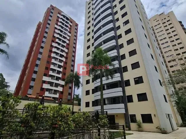 Apartamento 3 quartos e 2 banheiros, à venda, no bairro Vila Andrade em São Paulo
