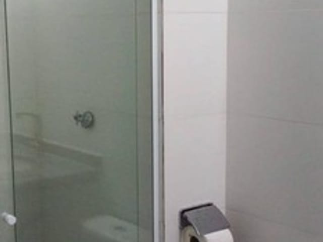 Apartamento 2 quartos e 1 banheiro, à venda, no bairro Parque Paduan em Taubaté