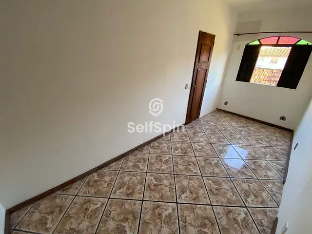 Casa 1 quarto e 1 banheiro, para alugar, no bairro Fonseca em Niterói