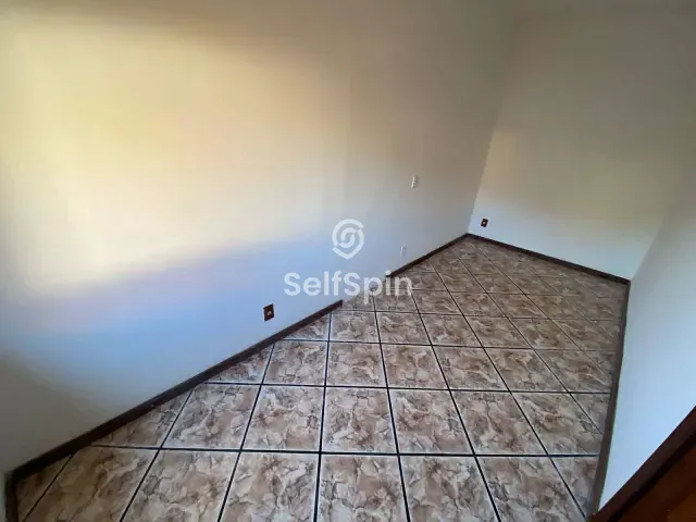 Casa 1 quarto e 1 banheiro, para alugar, no bairro Fonseca em Niterói
