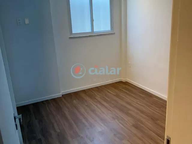 Apartamento 3 quartos e 2 banheiros, à venda, no bairro Humaitá em Rio de Janeiro
