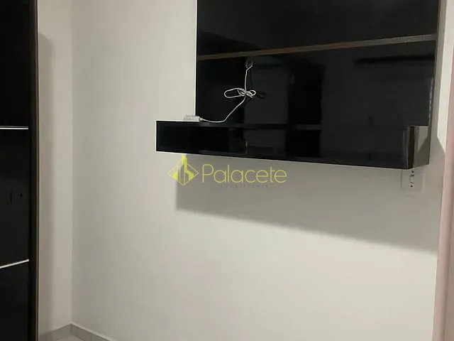 Apartamento 2 quartos e 1 banheiro, à venda, no bairro Jardim Gurilândia em Taubaté