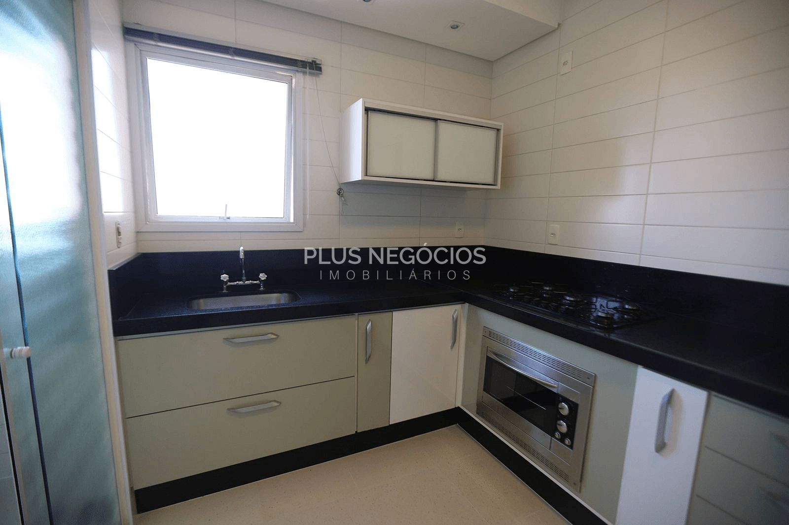 Apartamento à venda com 3 quartos, 102m² - Foto 9