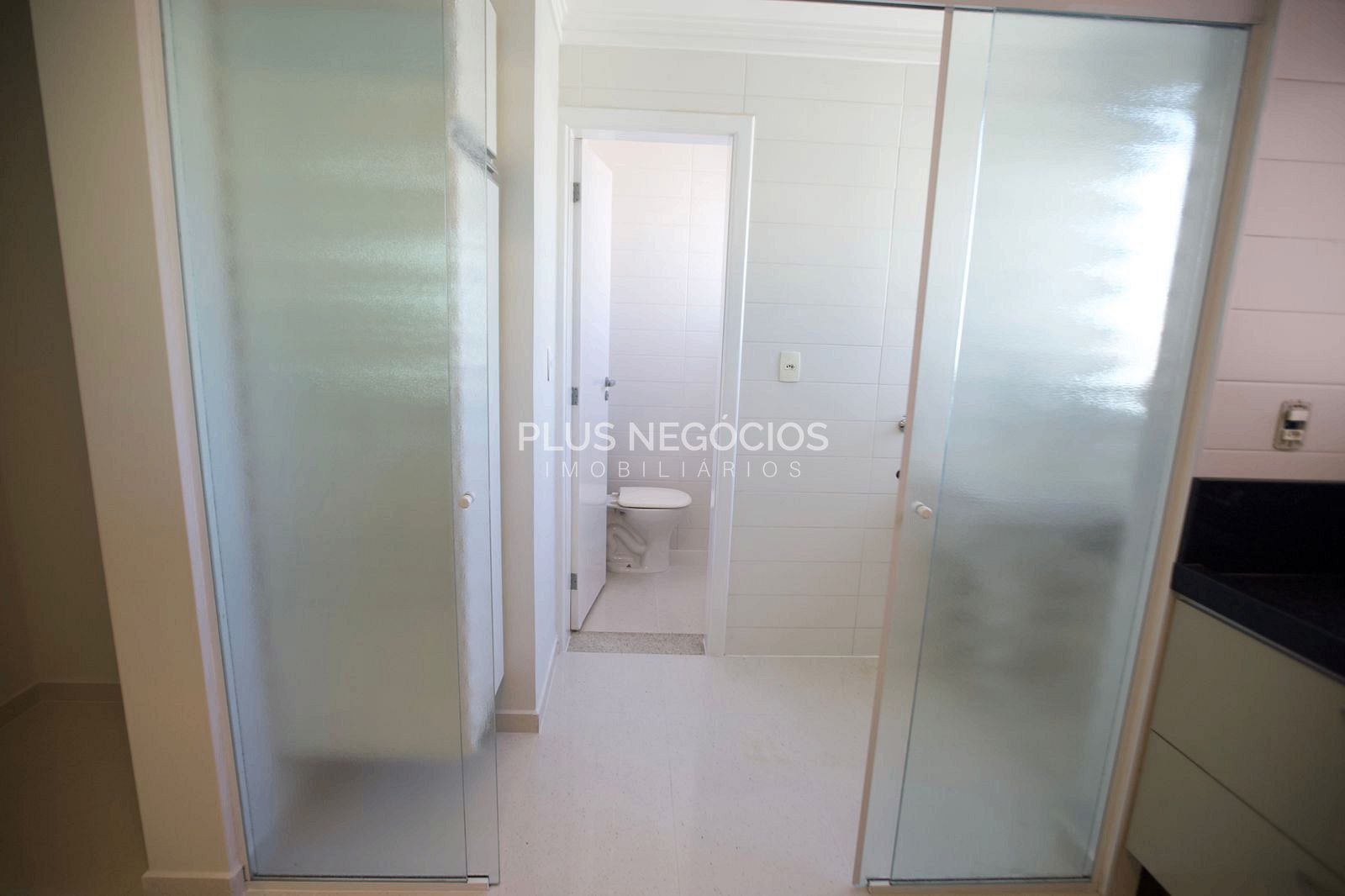 Apartamento à venda com 3 quartos, 102m² - Foto 12