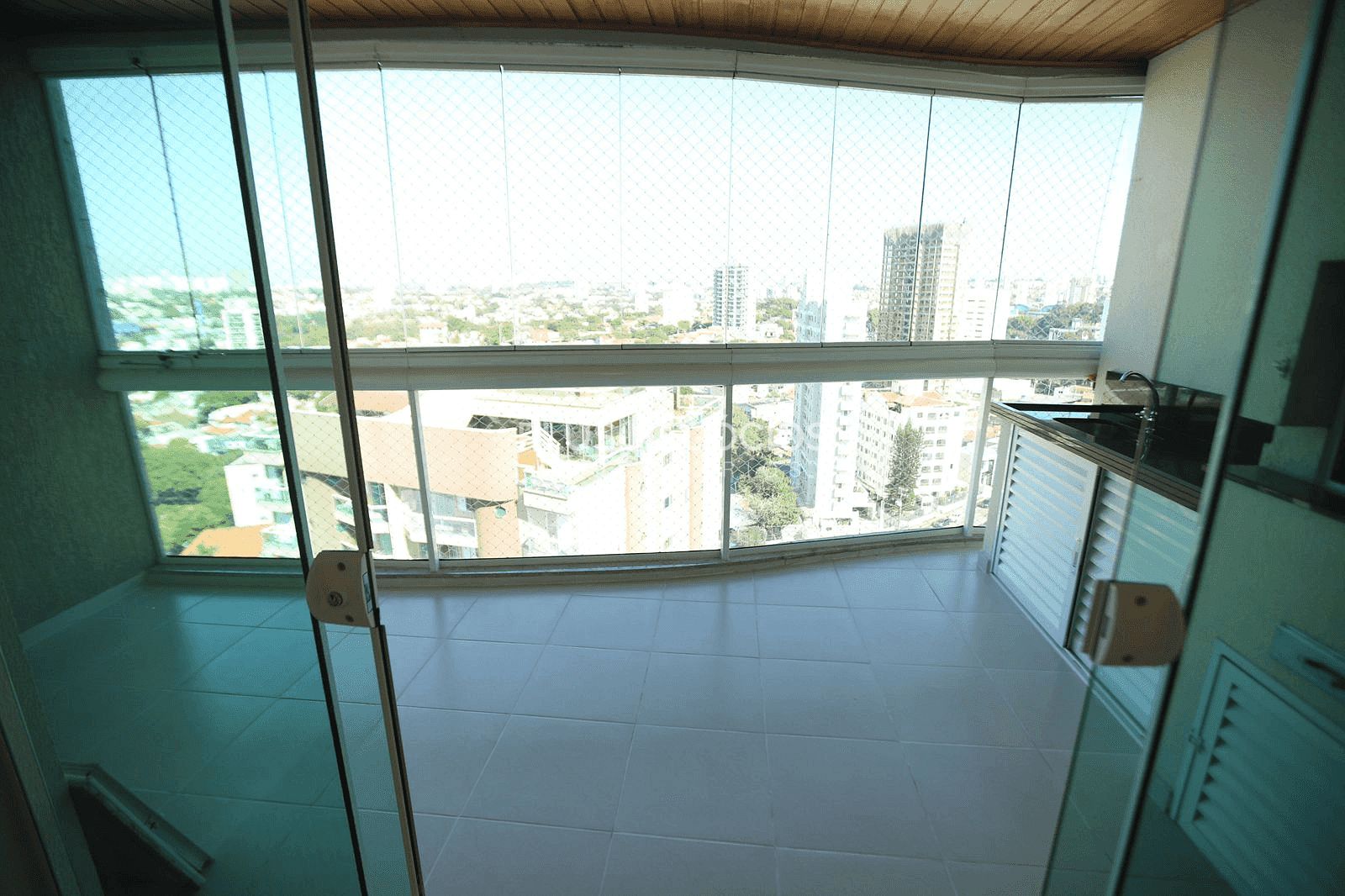 Apartamento à venda com 3 quartos, 102m² - Foto 7