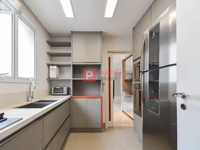 Apartamento 3 quartos e 4 banheiros, à venda, no bairro Moema em São Paulo