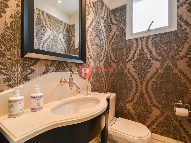 Apartamento 3 quartos e 4 banheiros, à venda, no bairro Moema em São Paulo