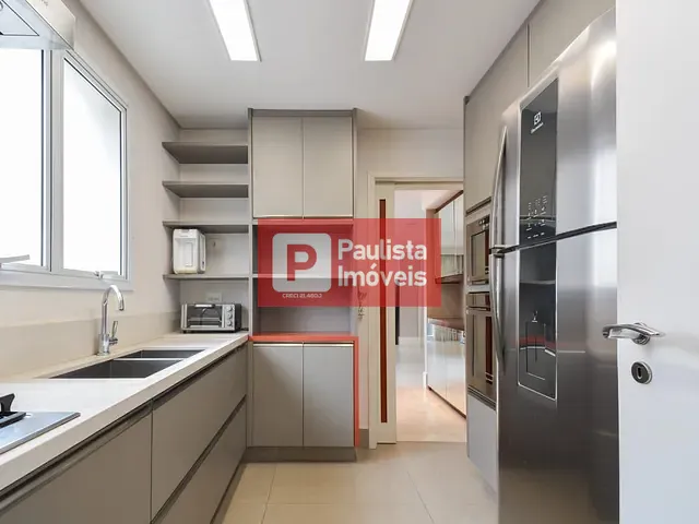 Apartamento 3 quartos e 4 banheiros, à venda, no bairro Moema em São Paulo