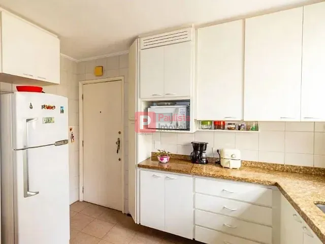 Apartamento 3 quartos e 3 banheiros, à venda, no bairro Moema em São Paulo