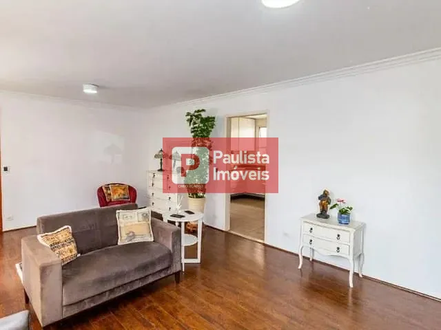 Apartamento 3 quartos e 3 banheiros, à venda, no bairro Moema em São Paulo