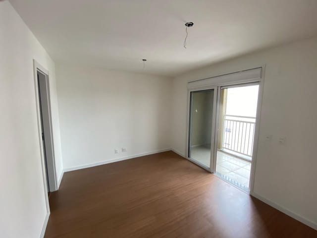 Apartamento 2 quartos e 2 banheiros, à venda, no bairro Centro em Pelotas