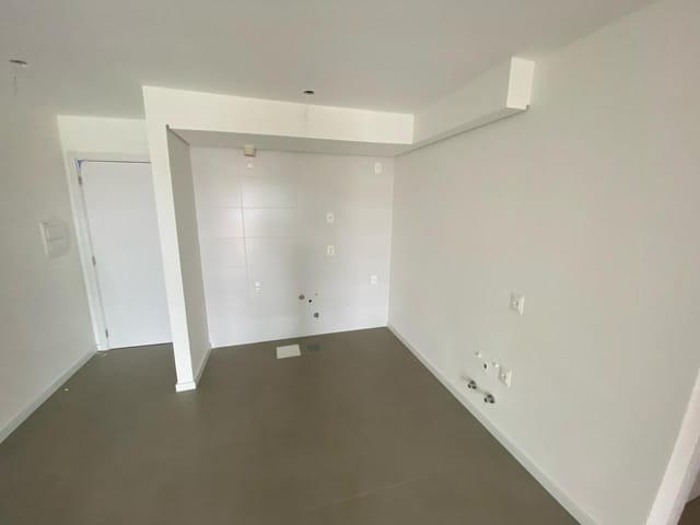 Apartamento 2 quartos e 2 banheiros, à venda, no bairro Centro em Pelotas