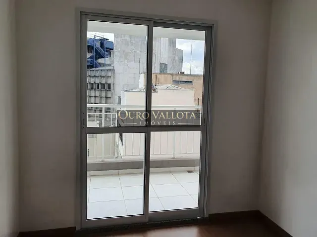 Apartamento 1 quarto e 1 banheiro, à venda, no bairro República em São Paulo