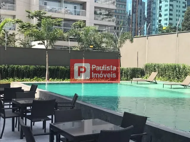 Apartamento 1 quarto e 2 banheiros, à venda ou para alugar, no bairro Brooklin em São Paulo