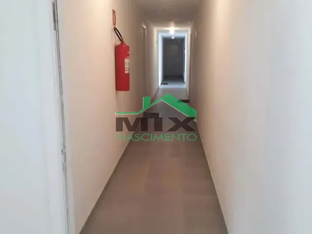 Apartamento 3 quartos e 1 banheiro, para alugar, no bairro Vila Eldízia em Santo André
