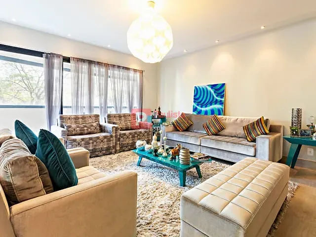 Apartamento 4 quartos e 5 banheiros, para alugar, no bairro Moema em São Paulo