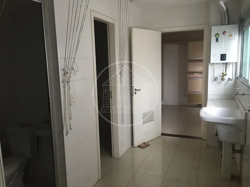 Apartamento, 3 quartos, 182 m² - Foto 9