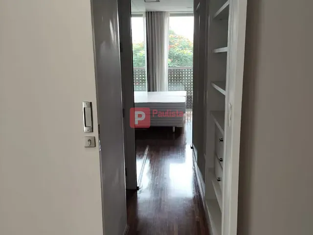 Apartamento 2 quartos e 1 banheiro, para alugar, no bairro Itaim Bibi em São Paulo