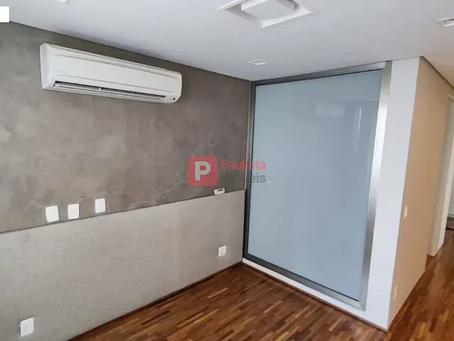 Apartamento 2 quartos e 1 banheiro, para alugar, no bairro Itaim Bibi em São Paulo