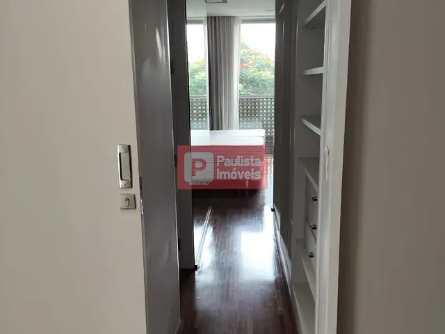 Apartamento 2 quartos e 1 banheiro, para alugar, no bairro Itaim Bibi em São Paulo