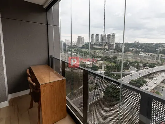 Apartamento 1 quarto e 1 banheiro, à venda, no bairro Vila Olímpia em São Paulo
