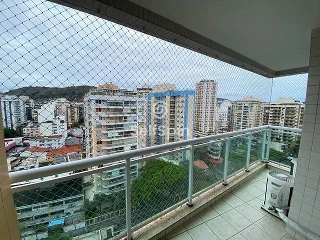 Apartamento 2 quartos e 2 banheiros, para alugar, no bairro Icaraí em Niterói